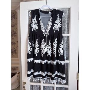 Black and White Embroidered Cover Up Summer Sun Beach or Pool Casual Dress